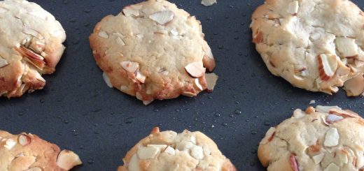 Tahini almond cookies