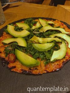 TYGR - Avocado aragula flatbread